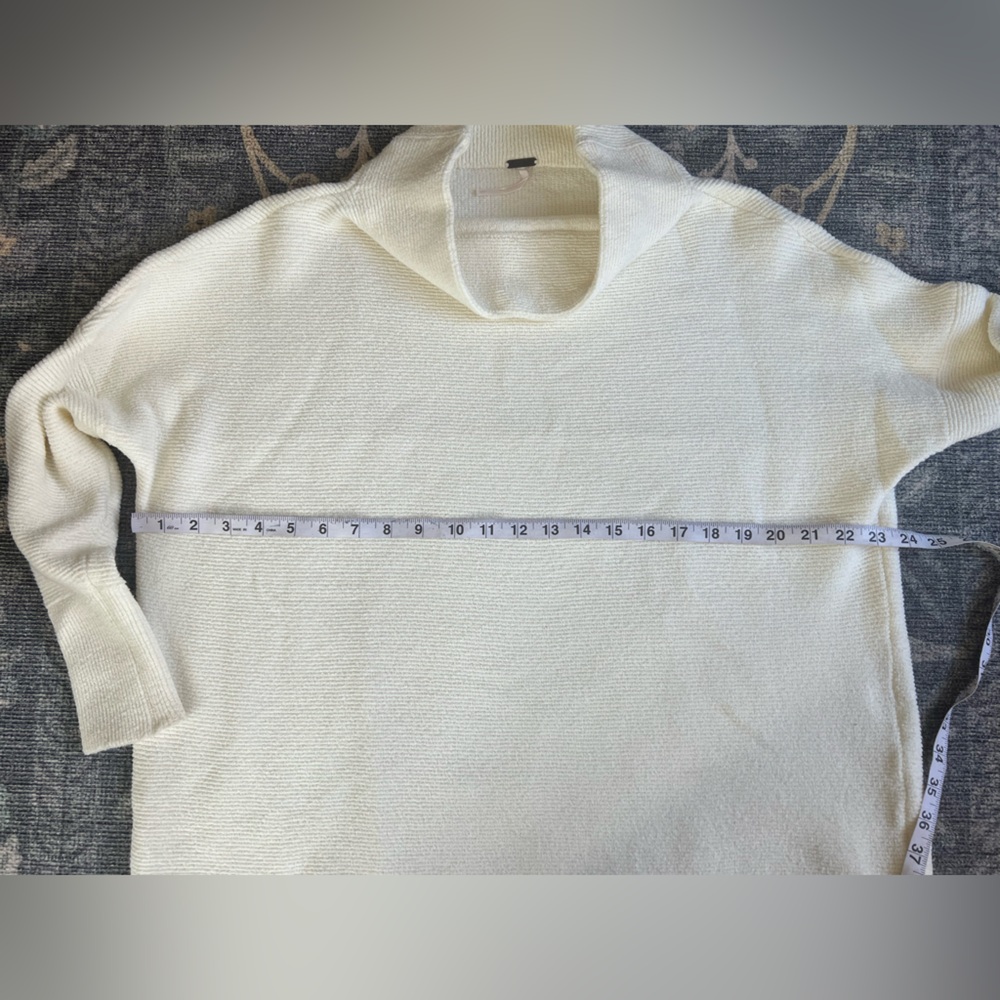Free People Off White Cream oversized Mock cowl neck  tunic sweater - Picture 2 of 7